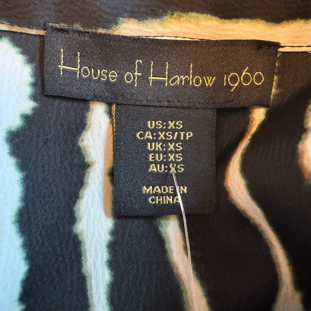 House of Harlow 1960 Black and White Abstract Long Sleeve Midi Wrap Dress - Picture 7 of 9